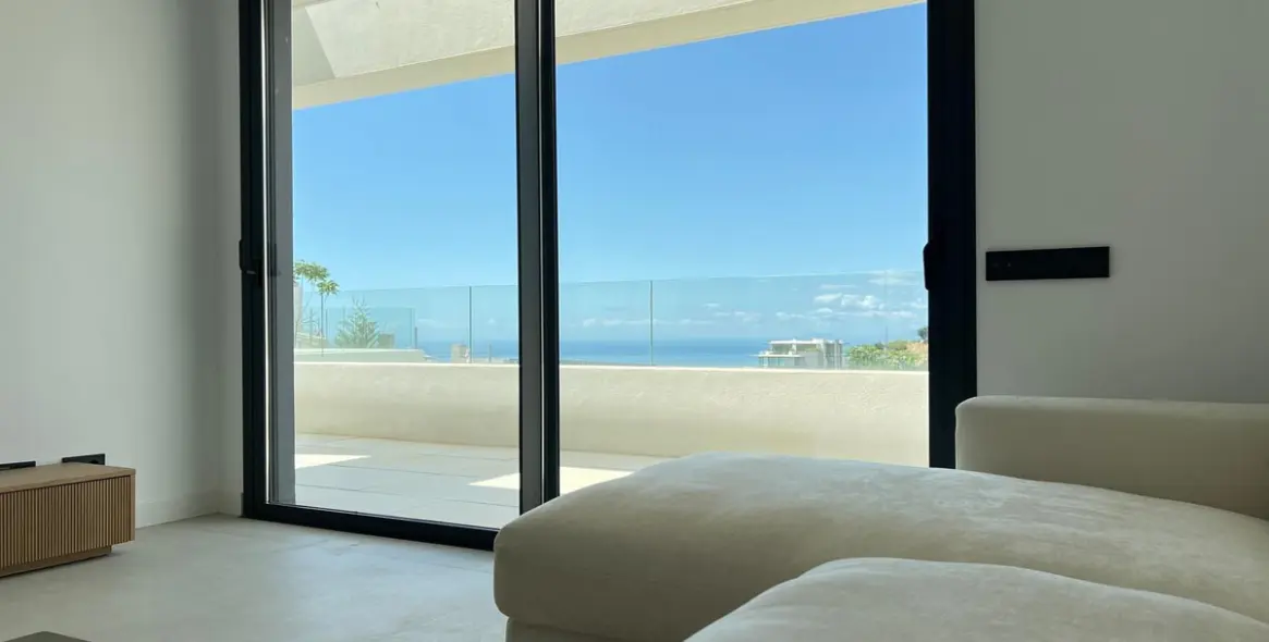 Продажа апартаментов на среднем этаже в Marbella 11