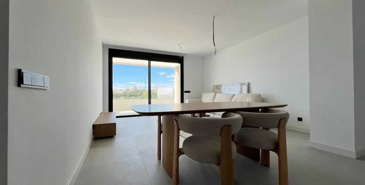 Продажа апартаментов на среднем этаже в Marbella 12