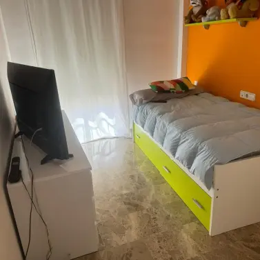 Продажа дома на две семьи в Torremolinos