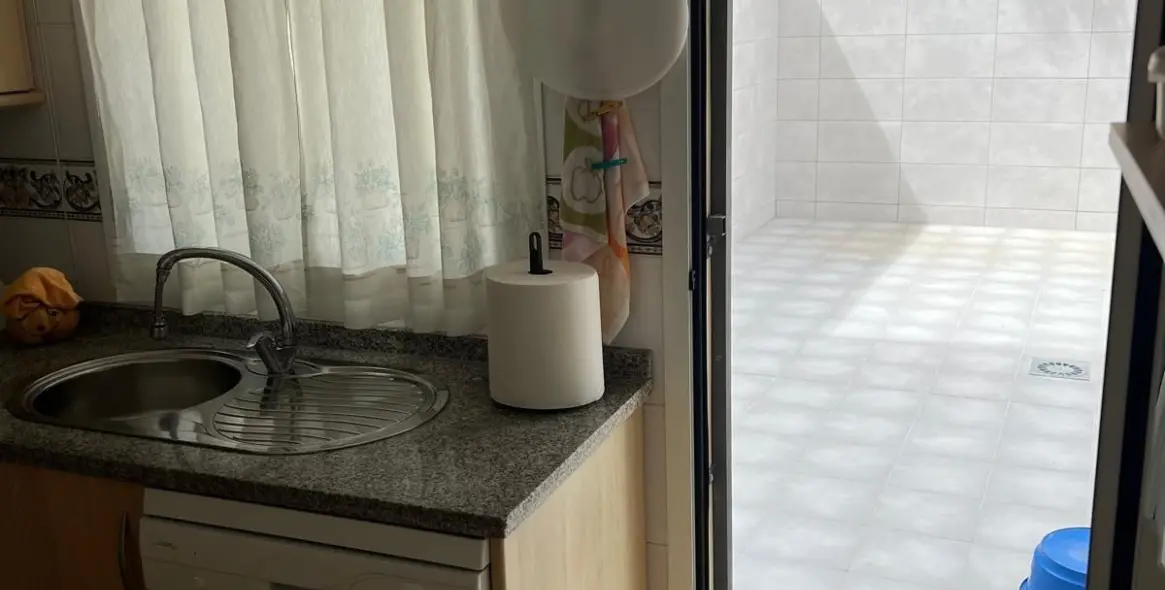 Продажа дома на две семьи в Torremolinos 9