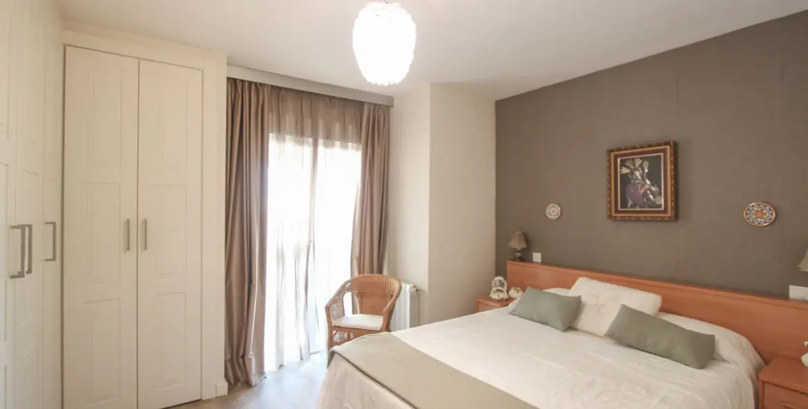 Venta de apartamento en planta baja en Guadalmina Alta 4