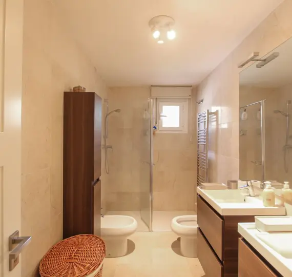 Venta de apartamento en planta baja en Guadalmina Alta