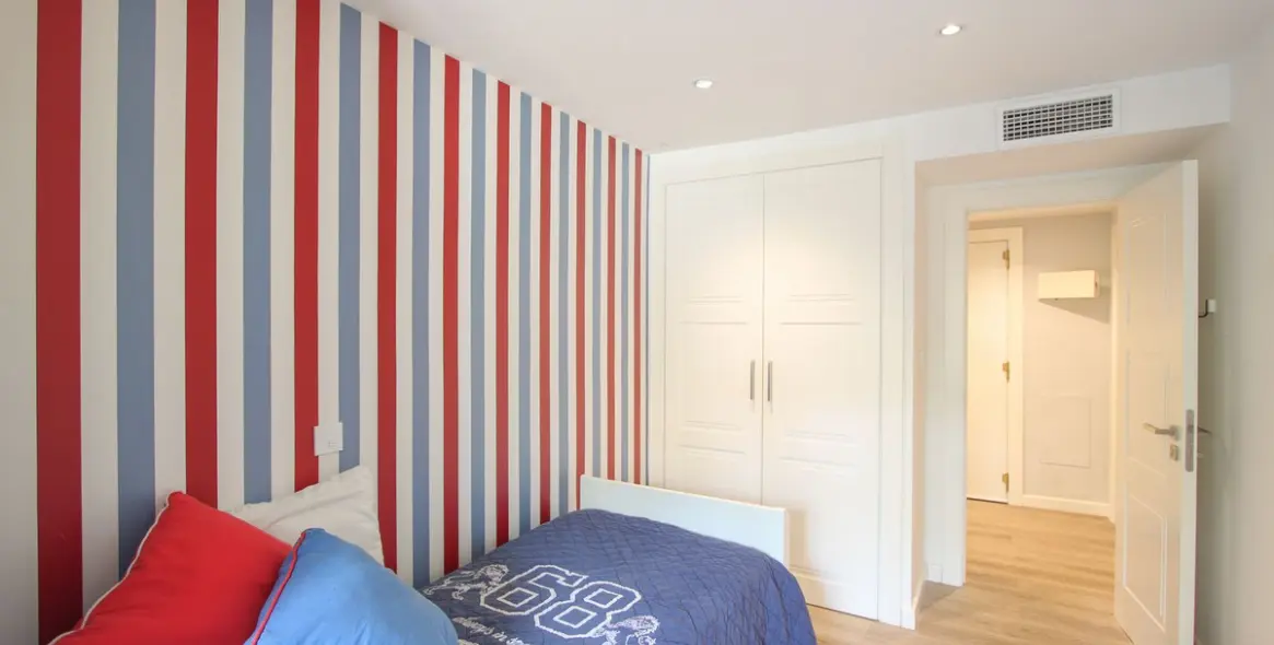 Venta de apartamento en planta baja en Guadalmina Alta 9