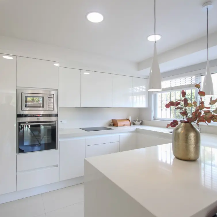Sale of ground floor apartment in Guadalmina Alta