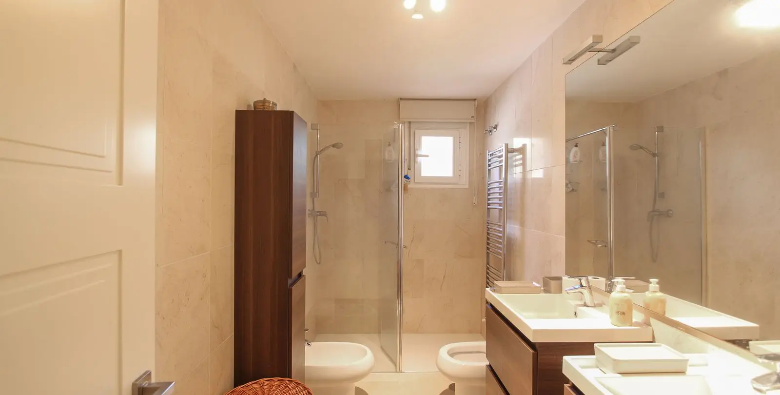 Venta de apartamento en planta baja en Guadalmina Alta 5