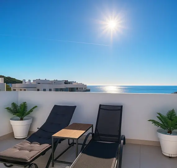 Sale of penthouse duplex in Estepona