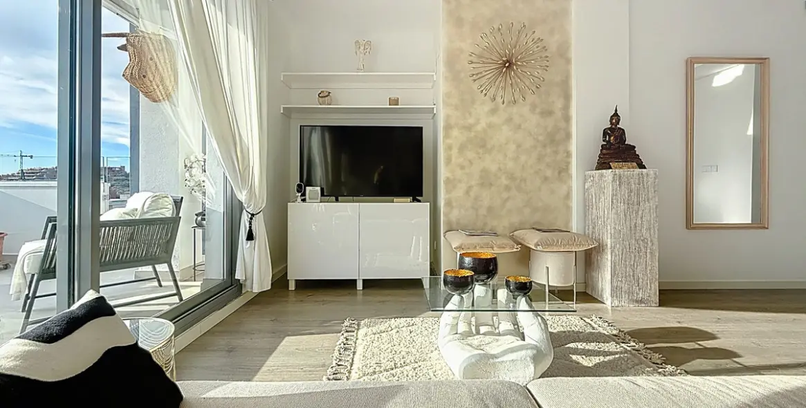 Sale of penthouse duplex in Estepona 5