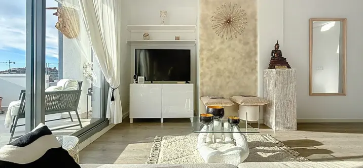 Sale of penthouse duplex in Estepona 4