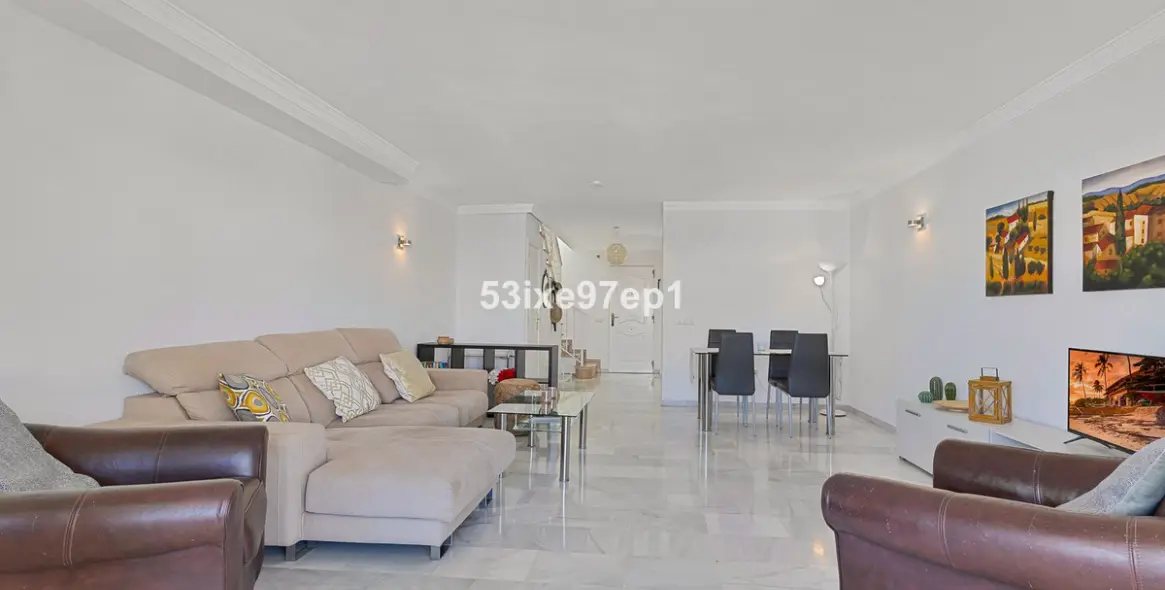 Sale of townhouse in Fuengirola 3