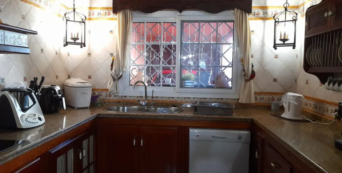 Продажа таунхауса в Las Lagunas 5