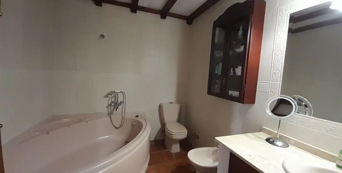 Продажа таунхауса в Las Lagunas 13