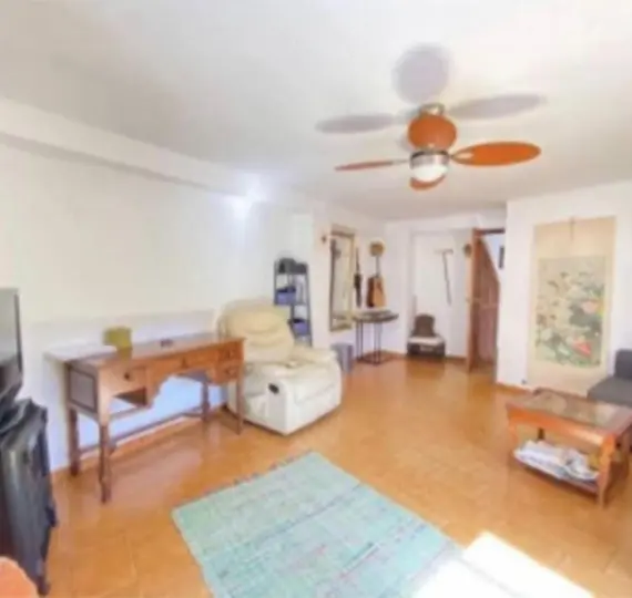 Продажа апартаментов на среднем этаже в Marbella