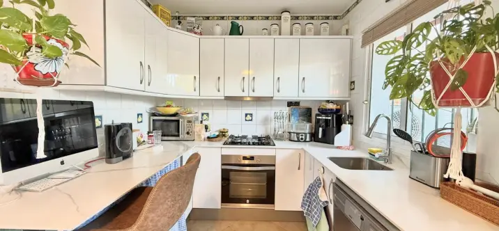 Продажа дома на две семьи в Calahonda 4