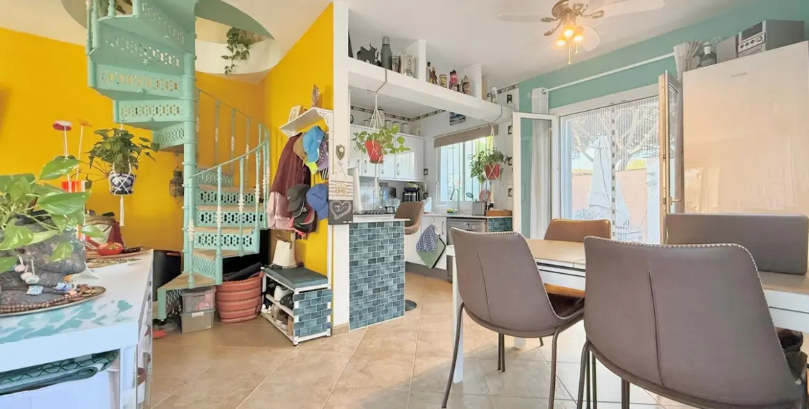 Продажа дома на две семьи в Calahonda 8