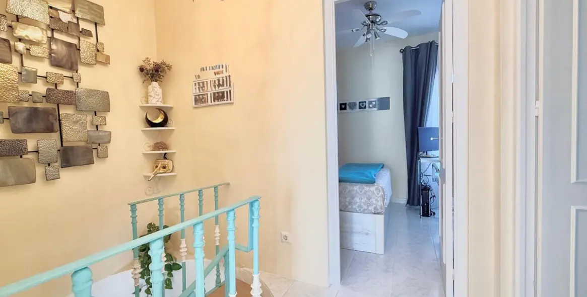 Venta de casa pareada en Calahonda 22