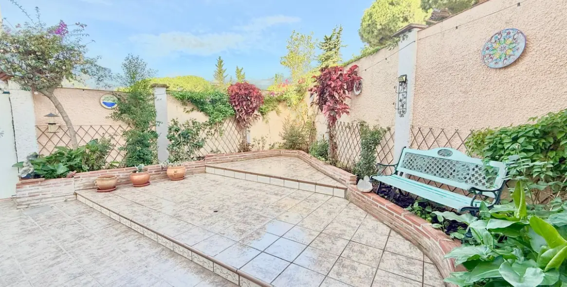 Venta de casa pareada en Calahonda 35