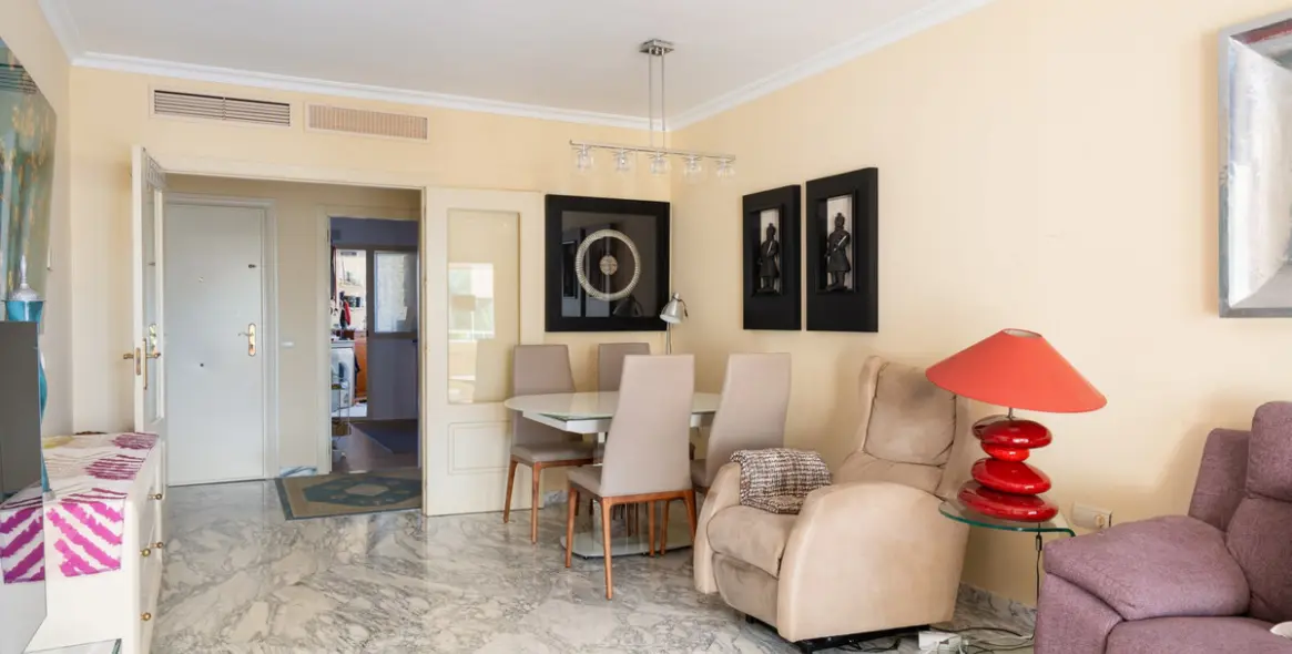 Продажа апартаментов на среднем этаже в Mijas Costa 4