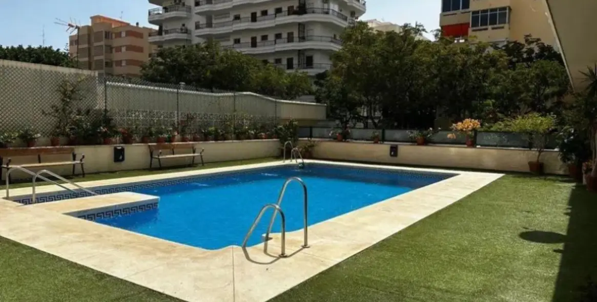 Продажа апартаментов на среднем этаже в Marbella 1