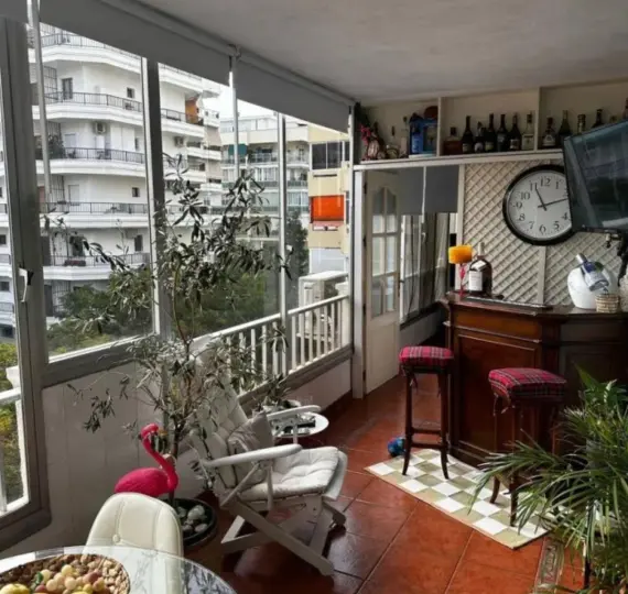 Продажа апартаментов на среднем этаже в Marbella