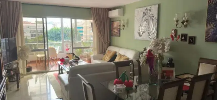 Продажа апартаментов на среднем этаже в Marbella 3