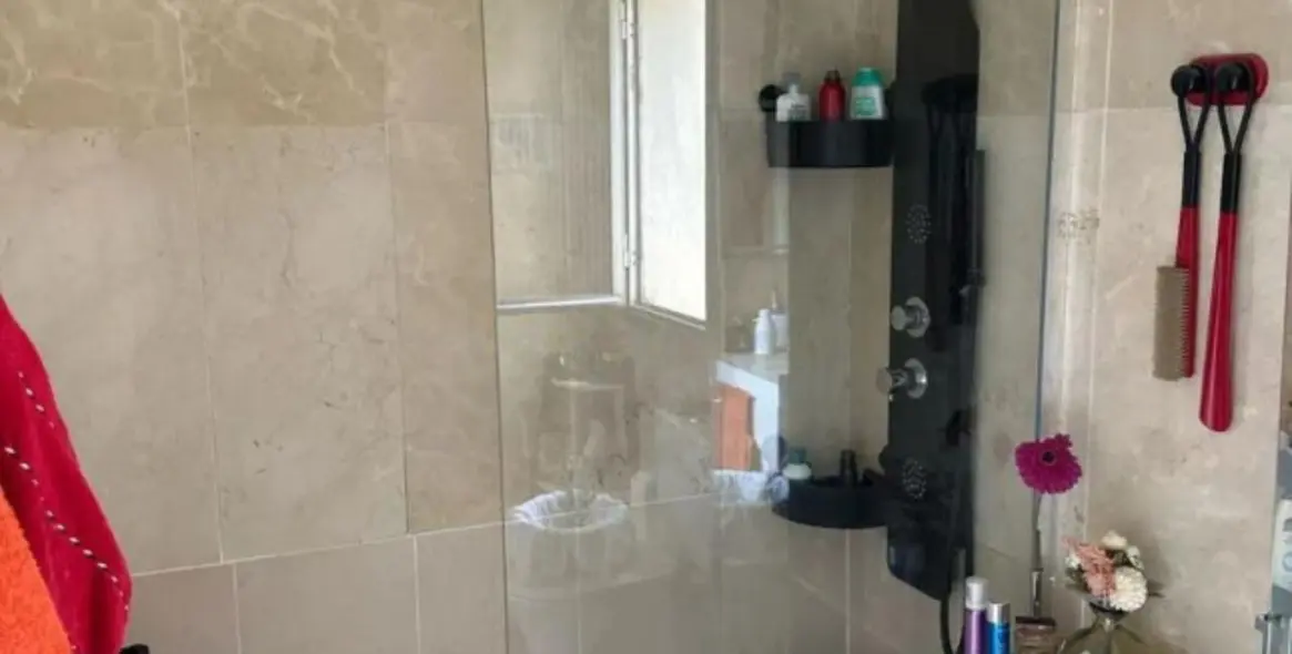 Продажа апартаментов на среднем этаже в Marbella 12