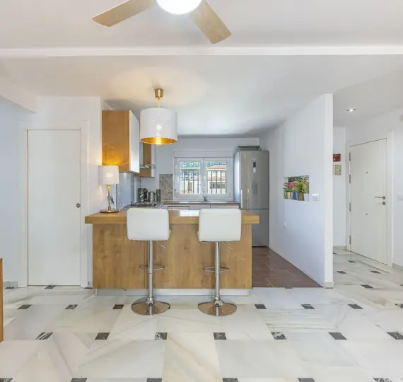 Sale of penthouse in Fuengirola