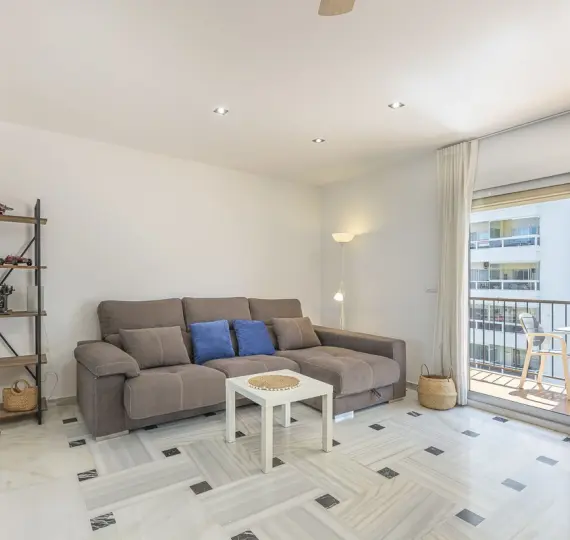 Sale of penthouse in Fuengirola