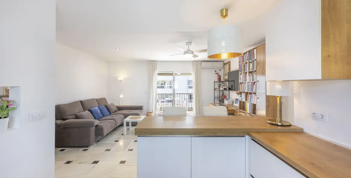 Sale of penthouse in Fuengirola 11