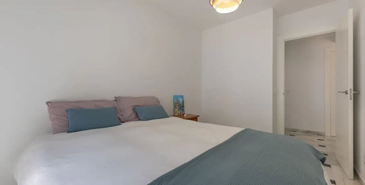 Sale of penthouse in Fuengirola 18