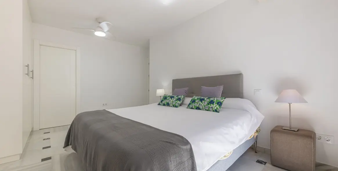 Sale of penthouse in Fuengirola 23