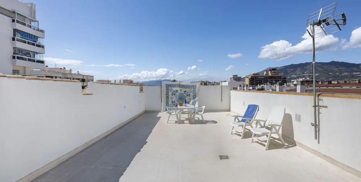 Sale of penthouse in Fuengirola 29