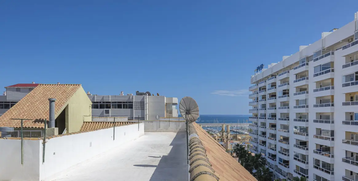 Sale of penthouse in Fuengirola 30