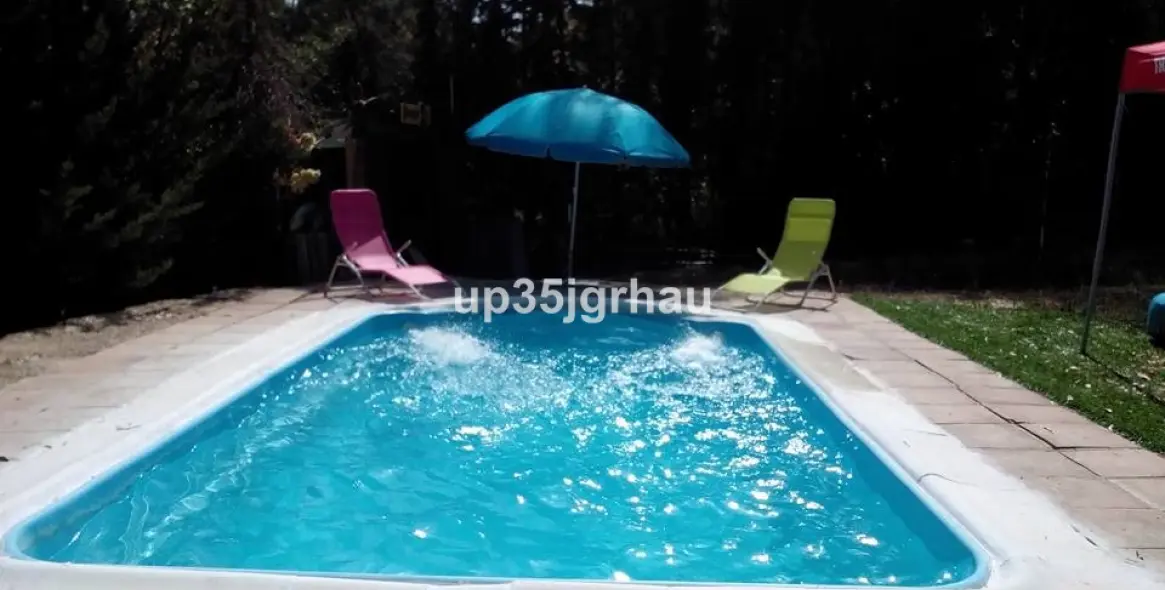 Продажа  отдельно стоящей виллы в Gaucín 13