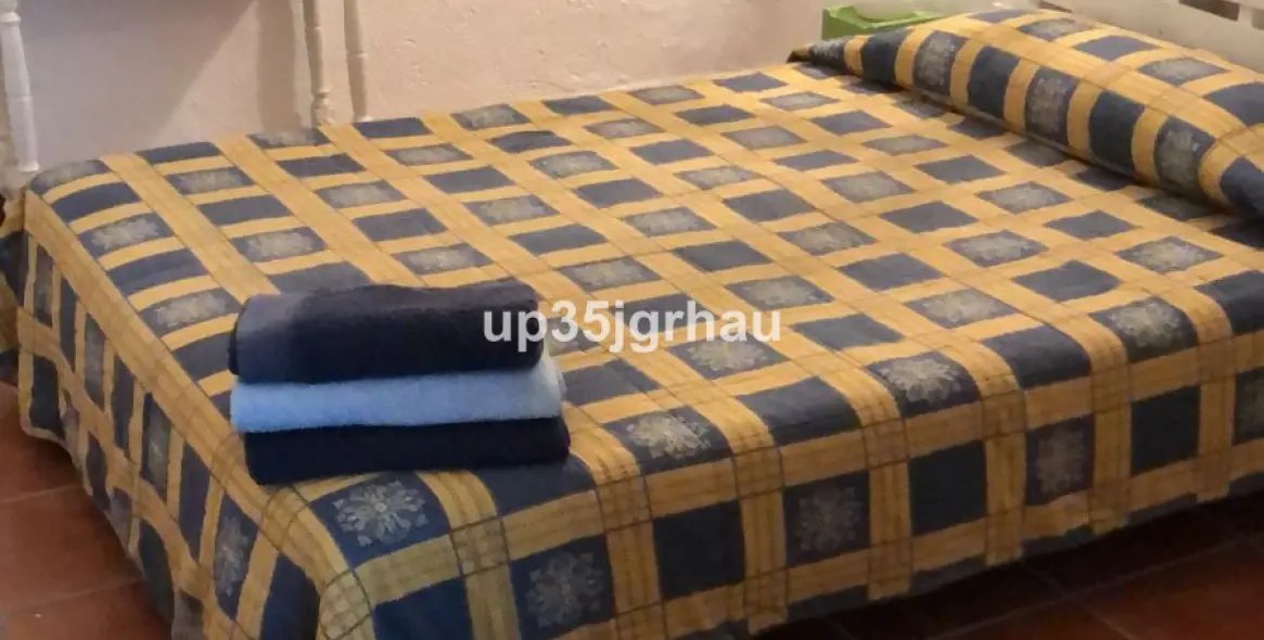 Продажа  отдельно стоящей виллы в Gaucín 34