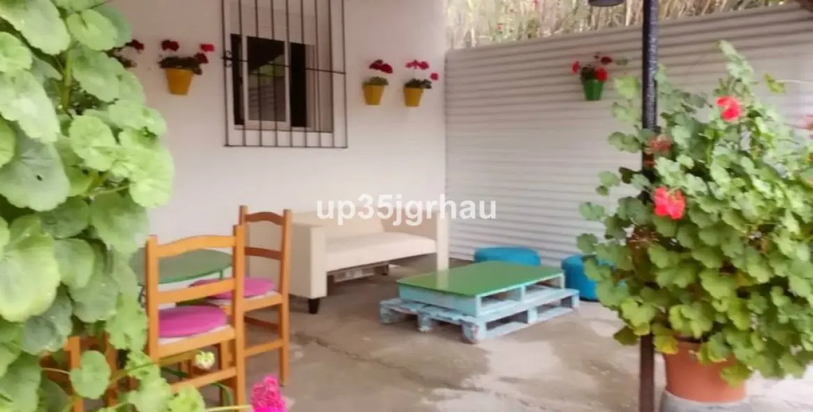 Продажа  отдельно стоящей виллы в Gaucín 37