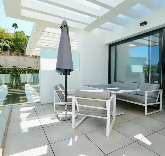 Продажа апартаментов на среднем этаже в La Cala de Mijas