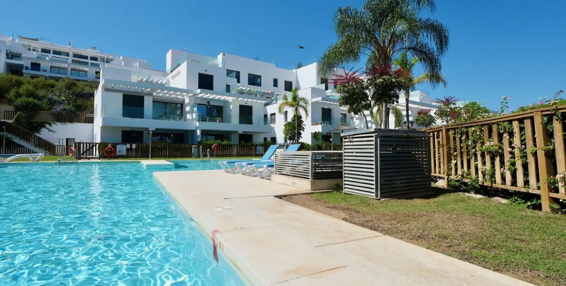 Продажа апартаментов на среднем этаже в La Cala de Mijas 38