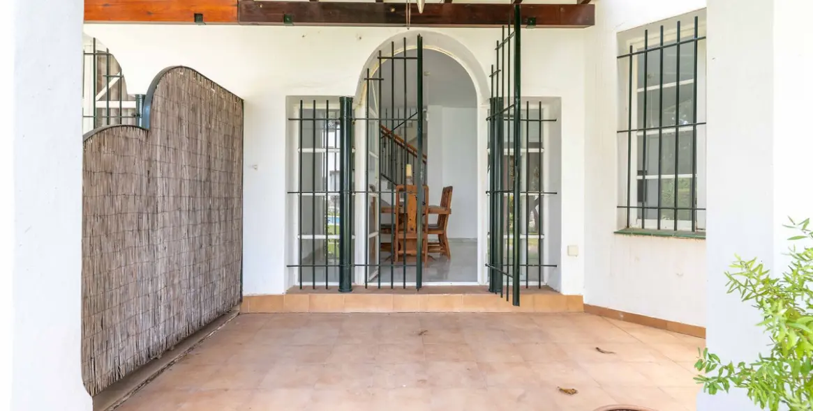 Sale of townhouse in Nueva Andalucía 14