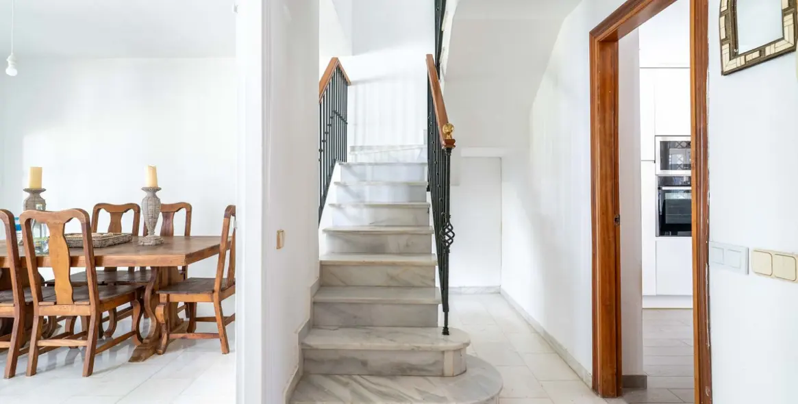 Sale of townhouse in Nueva Andalucía 15