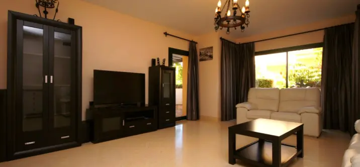 Long-term rent of ground floor apartment in Benahavís 1