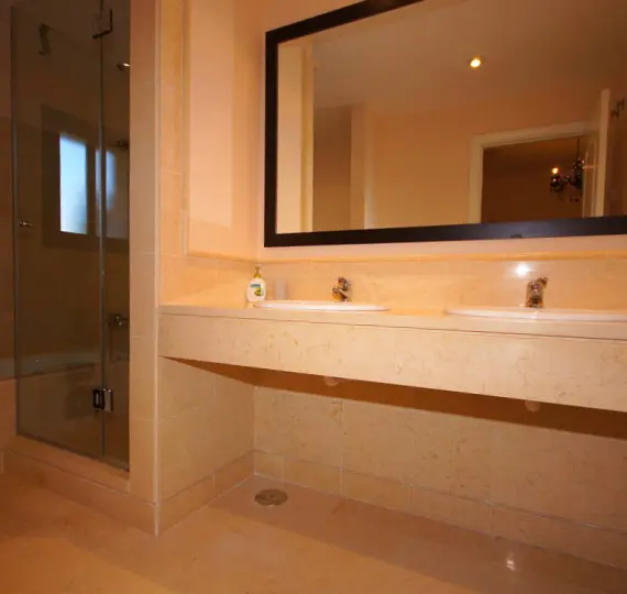 Long-term rent of ground floor apartment in Benahavís