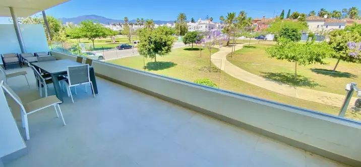 Апартаменты на среднем этаже R5047699 0