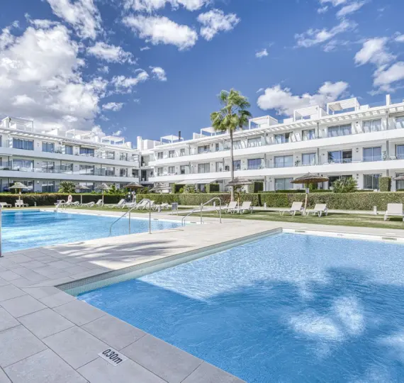 Апартаменты на среднем этаже R5047699