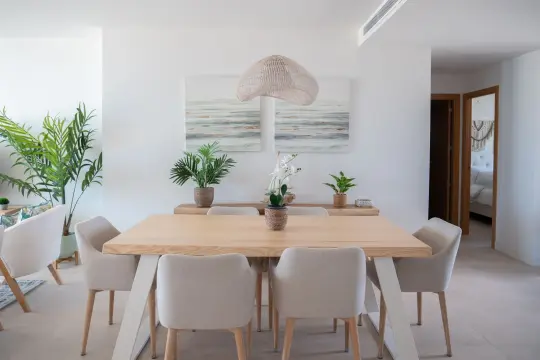Image 6 thumb