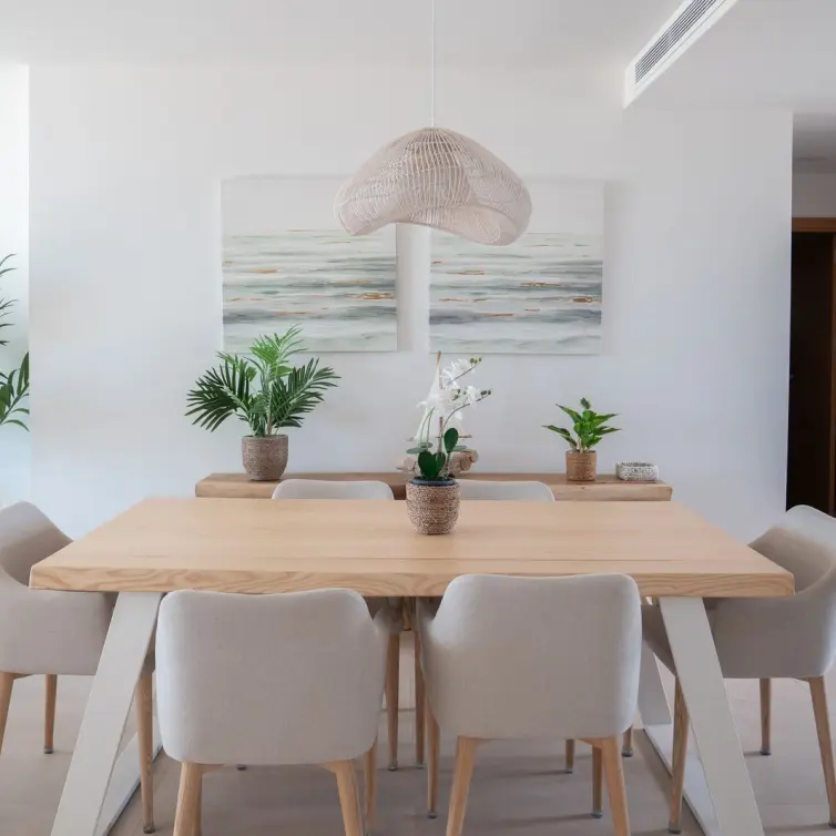 Sale of middle floor apartment in Casares