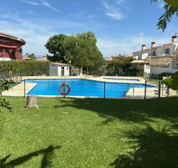 Venta de casa pareada en Alhaurín de la Torre