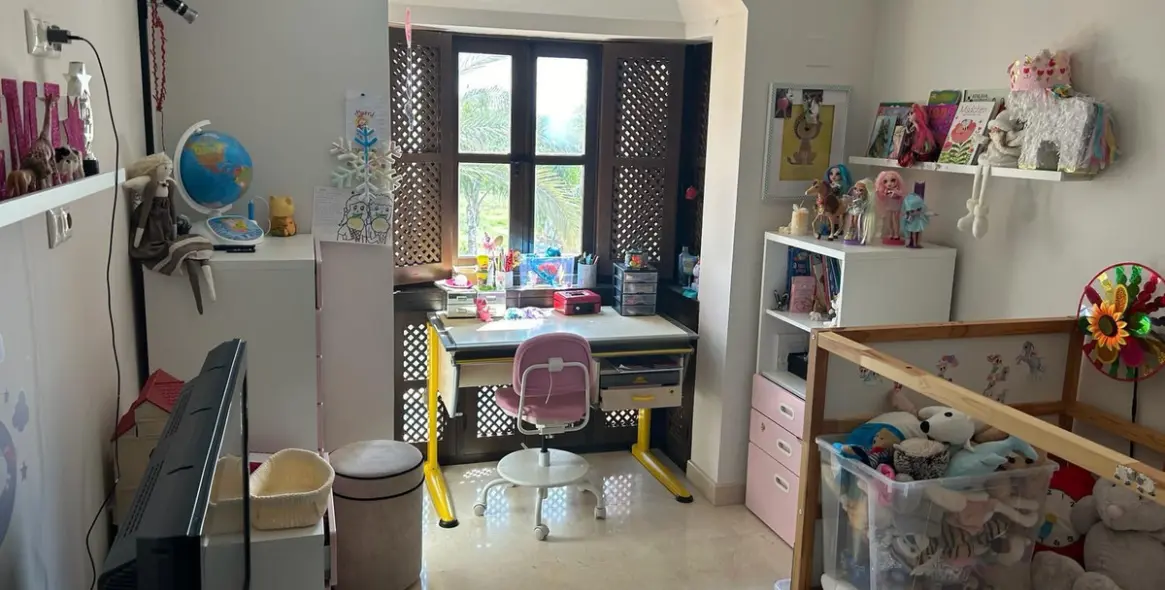 Sale of penthouse in Benahavís 16