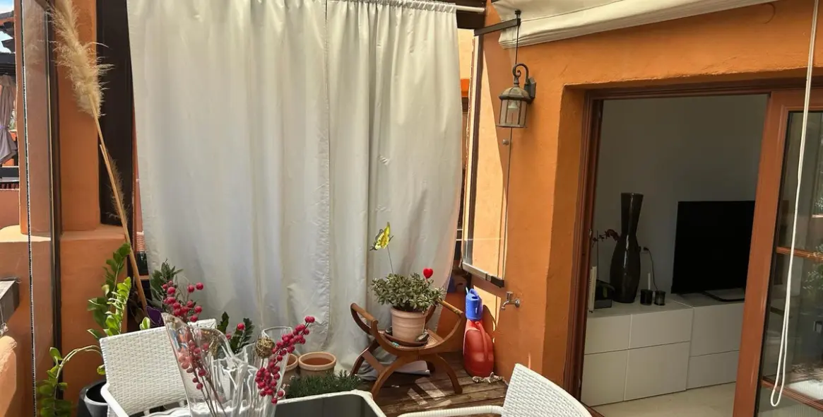 Sale of penthouse in Benahavís 17