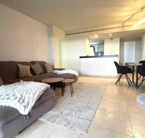 Venta de apartamento en planta baja en Los Flamingos