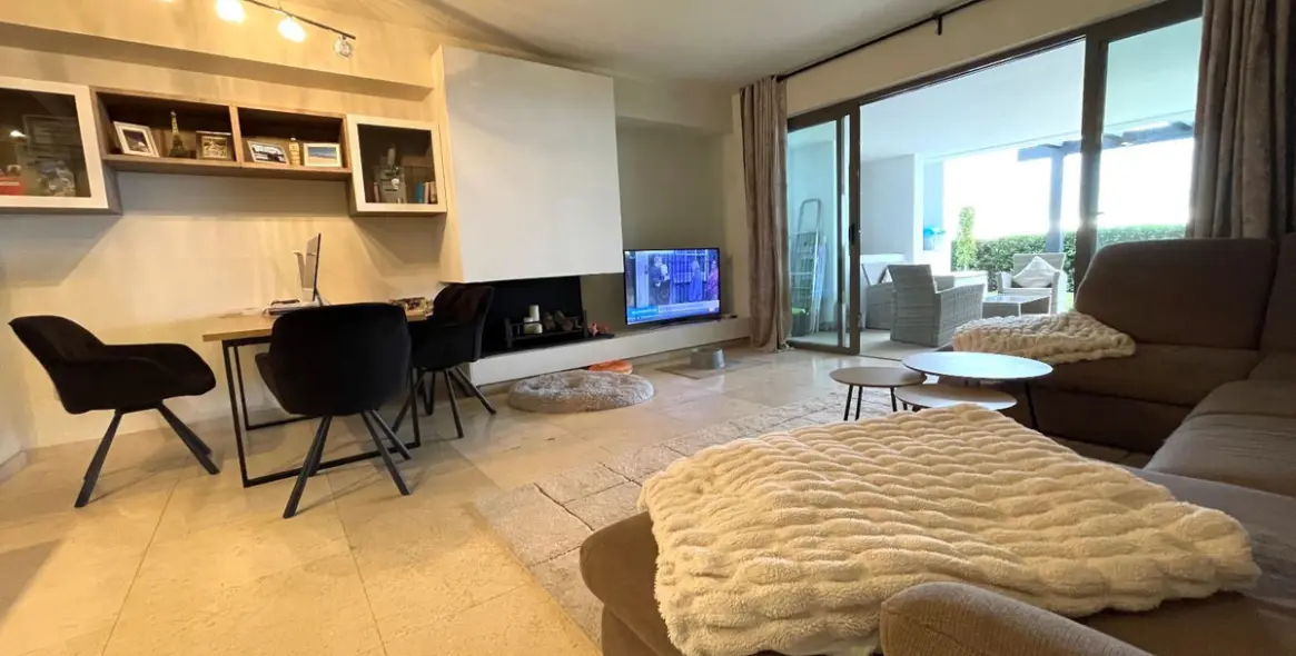 Sale of ground floor apartment in Los Flamingos 17